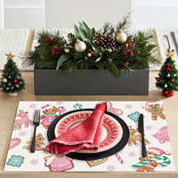 Ensemble de 5 chemins de table imprimés en tissu haute densité à thème de Noël et de pain d'épices, et de sets de dessous de plat 12x18 pouces pour la décoration de la maison, de l'hôtel et de la salle à manger