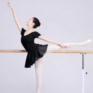 <span class=keywords><strong>Justaucorps</strong></span> de ballet en coton noir pour <span class=keywords><strong>femme</strong></span> <span class=keywords><strong>avec</strong></span> jupe en mousseline de soie Costumes de <span class=keywords><strong>danse</strong></span> pour adultes Vêtements de <span class=keywords><strong>danse</strong></span> d'entraînement - Product Image 3