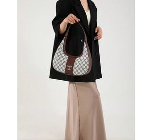 Carteras y Bolsos de Lujo para Mujer al por Mayor, de Cuero Genuino, Marca 5000, Estilo Marrón, Bolsos Cruzados Mini de Alta Calidad para Mujer - Product Image 2