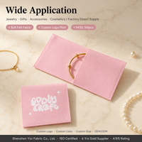 Petite pochette à bijoux en microfibre rose 8*8 cm pour boucles d'oreilles, anneaux, logo personnalisé de luxe imprimé, pochette à bijoux en microfibre en daim