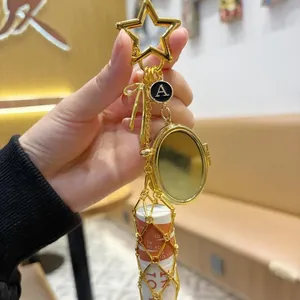 Tempat Lipstik Logam Emas Estetika Y2K Huruf A-Z, Kantong Makeup Baja Anti Karat Berkilau Vintage, Gantungan Kunci Elegan, Hadiah - Product Image 6