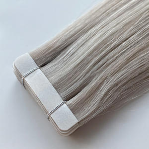 Extensions de cheveux à bandes 100% cheveux humains vierges avec adhésif de qualité médicale. Frisé ou lisse. 14 à 24 pouces dans une variété de teintes. - Product Image 6