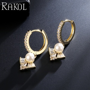 ต่างหู EP5242ลาโคลสีเงินแท้น่ารักประดับโบว์สำหรับผู้หญิงต่างหูมุกสำหรับเจ้าสาวในงานแต่งงาน - Product Image 4