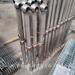 <span class=keywords><strong>Main</strong></span> <span class=keywords><strong>courante</strong></span> à rotule <span class=keywords><strong>en</strong></span> acier inoxydable Stanchion - Product Image 4