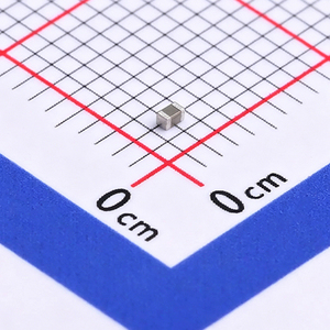 MLCC Capacitor Original In Stock High Quality 1uF 6.3V X5R Dielectric SMD 0402 Package Multilayer Ceramic CL05A106MP5NUNC - Product Image 1