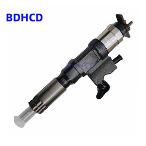 095000-0670 автозапчасти дизельный топливный инжектор Common Rail 095000-067 #6261-11-3100 6261 11 3100 6261113100,0 - Product Image 1