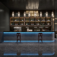 Comptoir de bar LED en vente chaude, design de restaurant, caissier au comptoir, réception de salle de sport avec porte-bouteilles