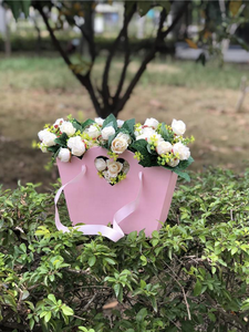 Boîte à fleurs portable rigide en forme d'extraterrestre de couleur unie de haute qualité avec poignée de ruban de stratification mate Rose Saint Valentin - Product Image 6