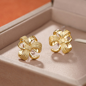 Orecchini a Perno Texturizzati per Donne, Accessori per Orecchie Semplici e alla Moda per Uso Quotidiano, Outfit Casual e Regalo - Product Image 6
