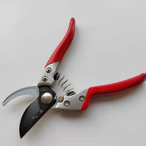 Tijeras de podar Hisaichiro con hoja de 54 mm de acero al carbono SK-5, diseño de mariposa, para podar árboles frutales - Product Image 5