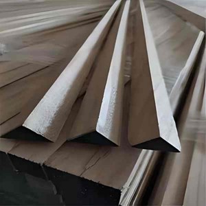 Poutres carrées en <span class=keywords><strong>bois</strong></span> à <span class=keywords><strong>chanfrein</strong></span>, bâtons ronds, bandes triangulaires en Paulownia, <span class=keywords><strong>chanfrein</strong></span> en <span class=keywords><strong>bois</strong></span> massif pour la construction - Vente chaude - Product Image 4