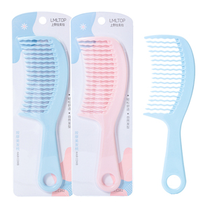 LMLTOP Vente en <span class=keywords><strong>gros</strong></span> en usine <span class=keywords><strong>Peigne</strong></span> à shampooing rose à dents larges Accessoires pour cheveux démêlants à usage domestique C162 <span class=keywords><strong>Peigne</strong></span> à cheveux en plastique personnalisé - Product Image 1