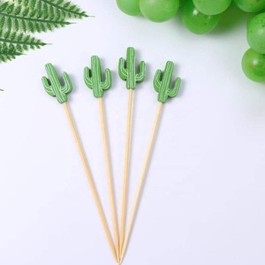 Cocktail di cactus tropicale raccoglie stuzzicadenti fantasia di bambù <span class=keywords><strong>per</strong></span> antipasti bevande frutta hawaiana <span class=keywords><strong>per</strong></span> guarnire il cibo del partito bastoncini di spiedino - Product Image 3