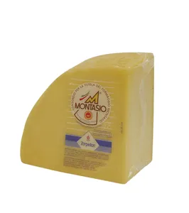 Fournisseur de fromage à pâte dure d'Italie, Vente en gros en ligne de marque Zarpellon 06C281FX 1500G Montasio 1/4 Fromage de vache