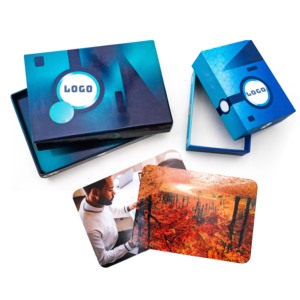 Carte da Gioco Personalizzate dal Produttore con Scatola in Due Pezzi, Stampa Personalizzata di Carte da Poker e Biglietti d'Auguri - Product Image 1