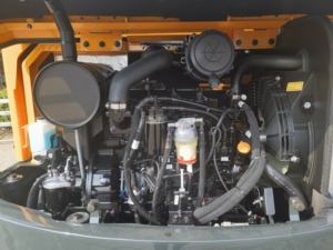 Nouvelle mini-excavatrice sur chenilles Hyundai HX60PRO d'origine coréenne avec moteur et pompe Kawasaki, garantie 1 an, en promotion - Product Image 4