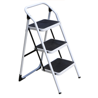 Escabeau pliant en acier inoxydable sûr antidérapant a coûté 3 escabeaux