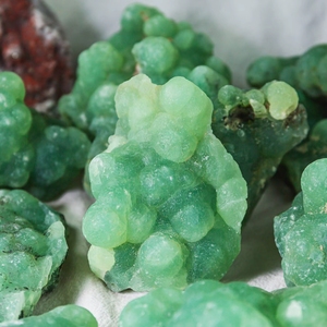 Batu Permata Prehnite Mentah Ying Lai, Spesimen Kristal Hijau, Batu Mineral Energi untuk Rumah - Product Image 2