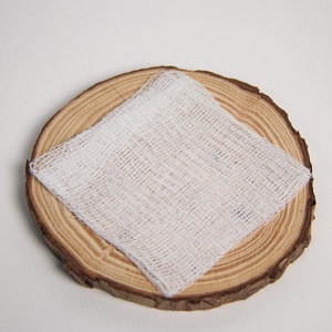 Tamponi di Garza Dentale JX23, Confezione da 100 Pezzi, 4 Strati, 2x2 Pollici, per Cura delle Ferite, Bianchi, Alta Assorbenza, Non Sterili, Certificati CE, Non Tessuti, Classe I - Product Image 2