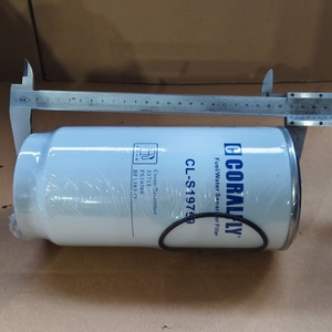 Élément filtrant séparateur eau-carburant 33713 FS19769 BF1383-O PL420x SN70207 Filtre à carburant pour moteur diesel de camion - Product Image 3