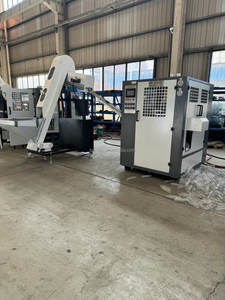 Máquina Automática de Fabricación de Botellas MT-200F de Dos Cavidades con Servo para Botellas de Agua de 50 ml a 2500 ml Moldeadas por Soplado y Estirado - Product Image 2