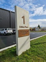 Cabine publicitaire modulaire éclairée par LED avec système de ventilation insonorisé pour centres commerciaux et stations de métro (étanche IP65)