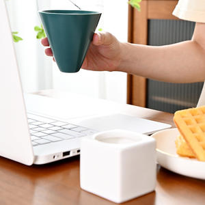 Pour <span class=keywords><strong>Amazon</strong></span> populaire rétro <span class=keywords><strong>tasse</strong></span> à <span class=keywords><strong>expresso</strong></span> en céramique ensemble <span class=keywords><strong>tasse</strong></span> à thé en grès transfrontalier avec design arabe pour usage personnel et cadeau Givi - Product Image 4