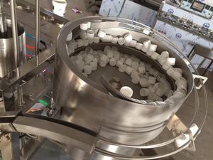 Machine à emballer automatique de sac de Doypack de liquide visqueux de poche de bec de crème fouettée de fromage à la crème - Product Image 6