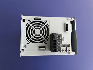 Convertidor de Frecuencia Original Nuevo 134F2979 FC-360H7K5T4E20H2BXCDXXSXXXXAXBX 7.5 KW / 10 Fases Trifásicas 380-480VAC VFD FC-360H7K5T4E20H2BX - Product Image 5