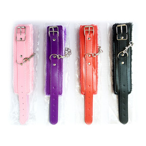 Esposas Ajustables para Parejas, de Acero Inoxidable, con Forro de Piel Sintética, para Juegos de Bondage y Fetichismo, Resistentes al Agua, Juguete Sexual - Product Image 5