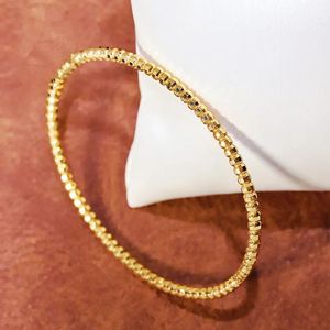 กำไลข้อมือ Xinfly ทองคำแท้ 18K ลายท้องฟ้าเต็มดาว AU750 เครื่องประดับคุณภาพสูง - Product Image 3