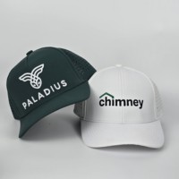 Casquette de baseball à 5 panneaux avec logo PVC personnalisé, imperméable, trou découpé au laser