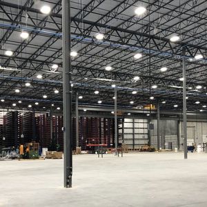 Thiết kế hiện đại prefab Kết Cấu Thép nhà kho & hội thảo xây dựng, bán hàng trực tiếp ánh sáng khung thép vật liệu xây dựng - Product Image 4