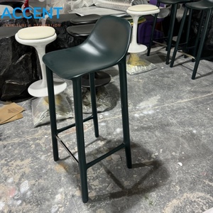 Sgabello da Bar in FRP Monoblocco, Poggiapiedi Cromato Staccabile, Sedia da Bar Moderna per Spazi Commerciali e Residenziali - Product Image 4