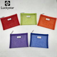 Pochette de voyage promotionnelle en nylon maillé de luxe avec fermeture éclair, étiquette en silicone pliable personnalisable multicolore pour cosmétiques de plage