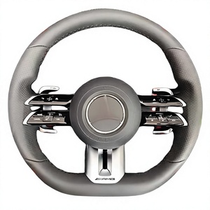 Volante Usado de Fibra de Carbono con Cuero Perforado OLED para SL GLA35 GLA45 GLB180 OE 205C63 con 6 Meses de Garantía - Product Image 2