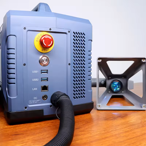 เครื่องเลเซอร์ไฟเบอร์ 50w แบบพกพาสำหรับงานอุตสาหกรรมขนาดเล็ก เครื่องเข้ารหัสโลหะ เครื่องแกะสลักโลหะแบบพกพา - Product Image 4