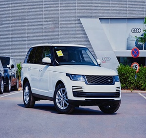 Range Rover 2018 Land Rover Range Rover Edizione <span class=keywords><strong>Prestige</strong></span>, <span class=keywords><strong>Auto</strong></span> Usata a Benzina con Motore Turbo V6 da 3.0 Litri - Product Image 4