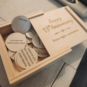 Caja de <span class=keywords><strong>Regalo</strong></span> de Madera Sin Terminar para el <span class=keywords><strong>13</strong></span>.º <span class=keywords><strong>Aniversario</strong></span>, Caja de Almacenamiento de Madera Portátil con 52 Ideas para Citas, <span class=keywords><strong>Regalo</strong></span> de Recuerdo para Esposa o Esposo - Product Image 5