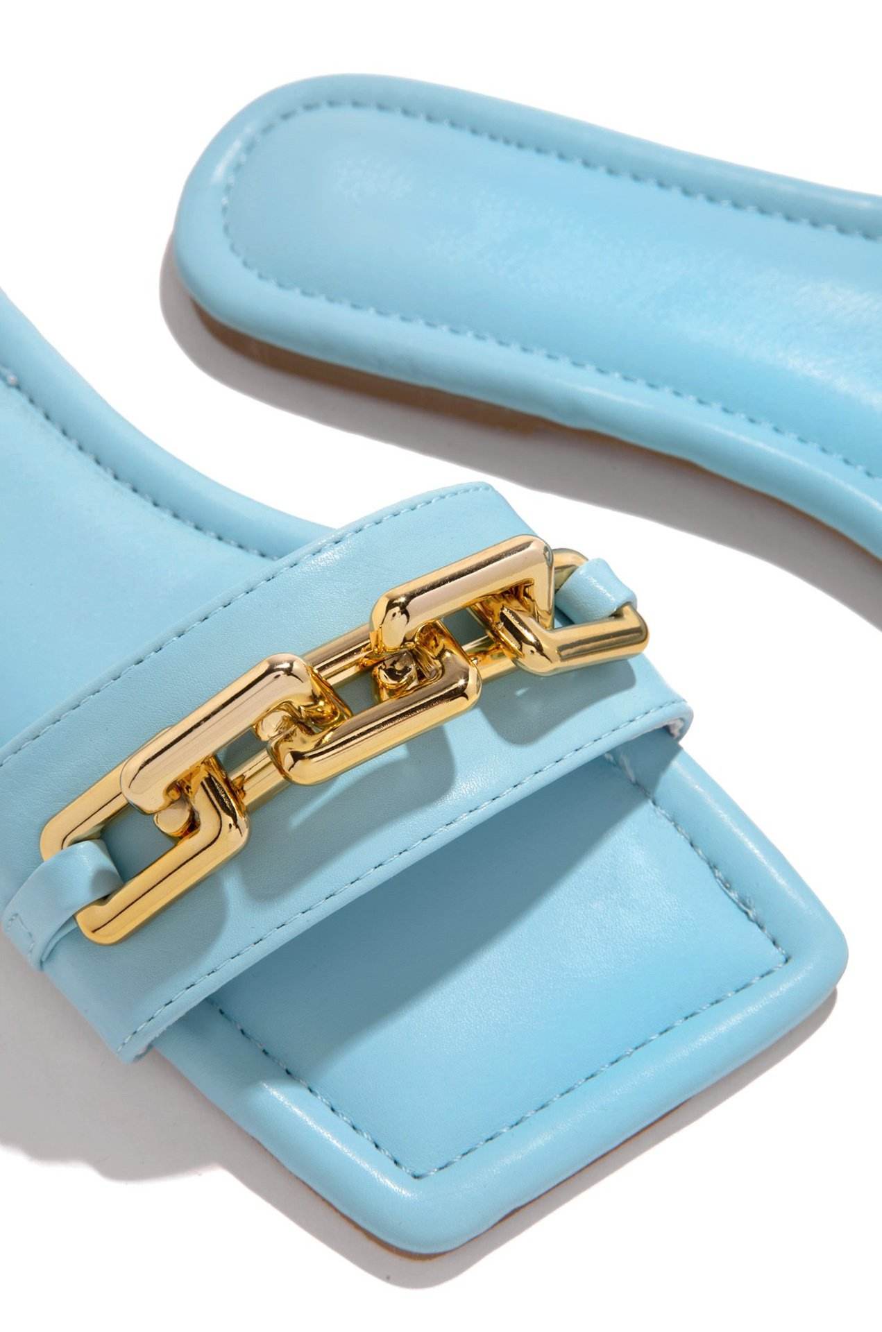 Quality Women Lady Simple Design Size 11 Square Toe Sleeper Shoes Female  Fancy Faux Leather Toe Chain Detail Flat Sandals