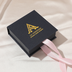 Bolsa de Joyería de Microfibra de Lujo con Logotipo Personalizado Elequeen EQ0008, Empaque Portátil para Anillos, Aretes y Collares - Bolsa de Regalo - Product Image 2