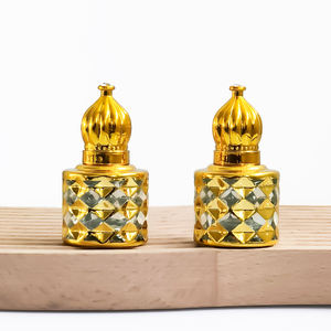 Flacon à bille de luxe unique et récupérable de 8 ml, facile à transporter, avec bâtonnet en verre et bouchon à vis, estampage à chaud - Product Image 5