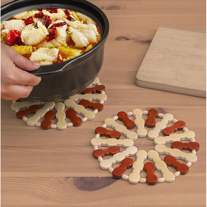 Salvamanteles Redondo de Bambú Resistente al Calor, Protector de Platos y Ollas, para Mesa del Hogar - Product Image 2