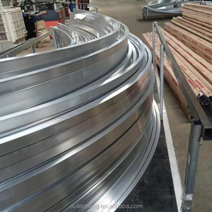 Plafond en alliage d'aluminium de forme carrée incurvée moderne pour plafond, série de déflecteurs en métal <span class=keywords><strong>imitation</strong></span> grain de bois - Product Image 3