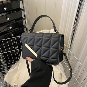 กระเป๋าสะพายข้างแบบถือลายควิลท์ปักลายสำหรับผู้หญิงกระเป๋าสะพายข้างทรงสี่เหลี่ยมเล็กทันสมัย - Product Image 1