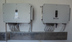 Onduleur hybride <span class=keywords><strong>Goodwe</strong></span> GW80/100K-ET-G10 80 kW 100 kW triphasé IP66 haute tension commercial pour système solaire hybride - Product Image 6