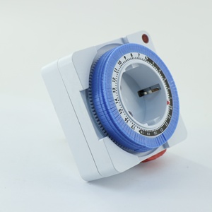 TG-16A Interrupteur de prise de minuterie de <span class=keywords><strong>machine</strong></span> à <span class=keywords><strong>laver</strong></span> manuelle programmable 24 heures 230V/16A - Product Image 3