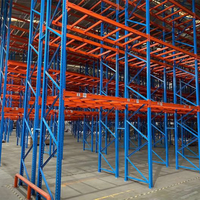Étagère de stockage de palettes à poutres transversales robustes pour zone de manutention, avec 5 niveaux et configuration haute densité