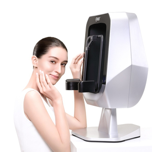 Máquina de Análisis Facial 3D Meicet MC88 con Luz UV y Detector de Piel Portátil para Uso Comercial - Product Image 1