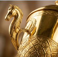 Trophée en alliage de zinc plaqué or de haute qualité en forme de cheval, idéal pour les récompenses en équitation et les courses hippiques